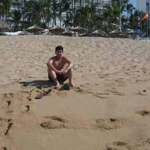 adrian_paredes
